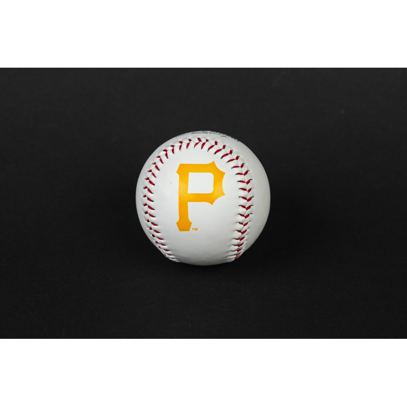 Logo P Baseball